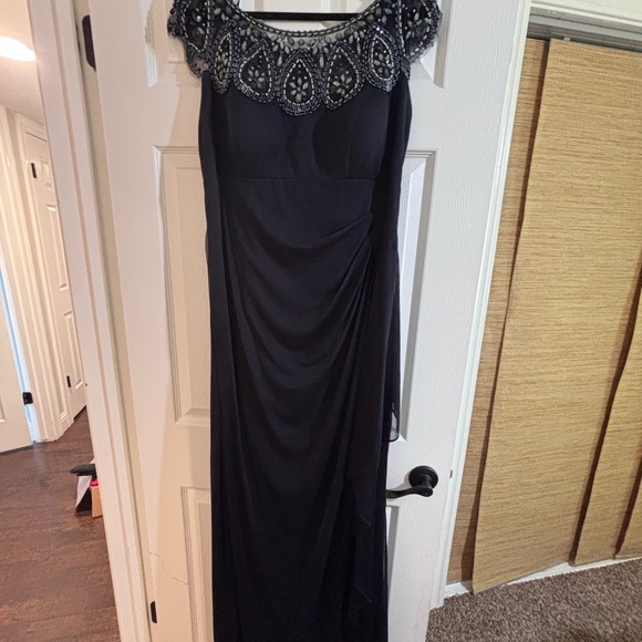 Exscape Beaded  Navy Blue Evening Gown long like new - Picture 3 of 7